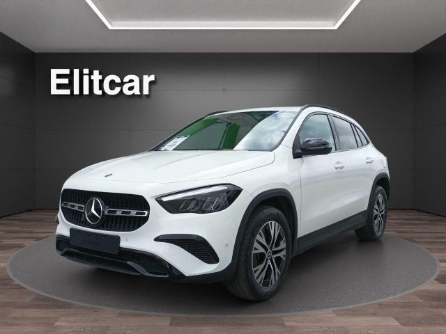 Mercedes-Benz GLA 180 Automatic Progressive Advanced - foto 2 di 4