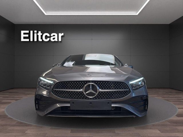 Mercedes-Benz A 180 d Automatic AMG Line Premium - foto 3 di 37