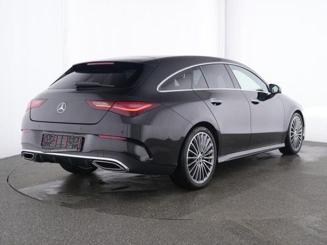 Mercedes-Benz CLA 200 Automatic Shooting Brake AMG Line Advanced Plus - foto 3 di 4