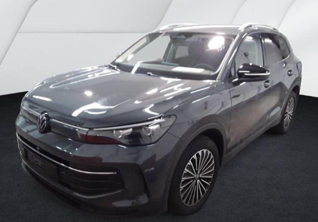Volkswagen Tiguan 1.5 eTSI 130 CV ACT DSG Life usato a COMO