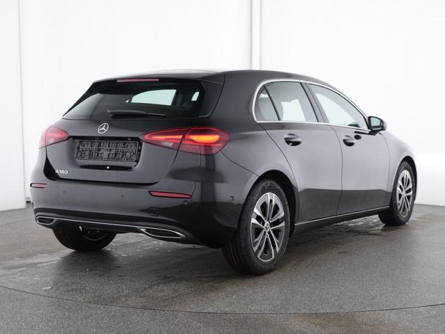 Mercedes-Benz A 180 Automatic Progressive Advanced - foto 3 di 4