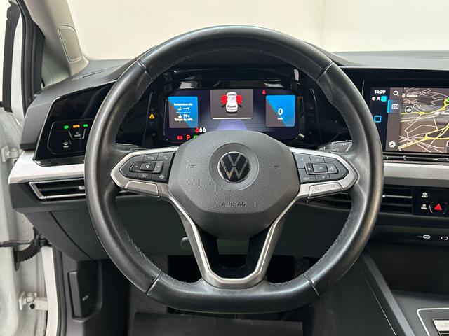 Volkswagen Golf 1.0 eTSI DSG LUCIAMBIENTE|LED|ACC|NEOPATENTATI usato a COMO