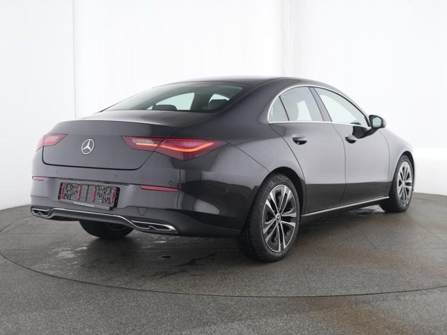 Mercedes-Benz CLA 180 Automatic Progressive Advanced - foto 3 di 4