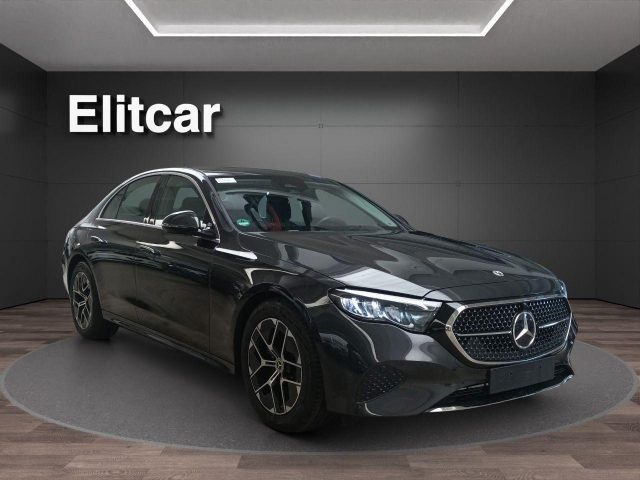 Mercedes-Benz E 220 d Mild hybrid Advanced - foto 4 di 4