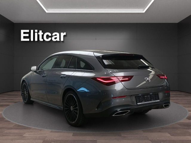 Mercedes-Benz CLA 180 Automatic Shooting Brake AMG Line Advanced Plus - foto 4 di 4