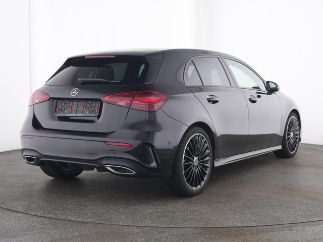 Mercedes-Benz A 180 Automatic AMG Line Advanced - foto 3 di 4