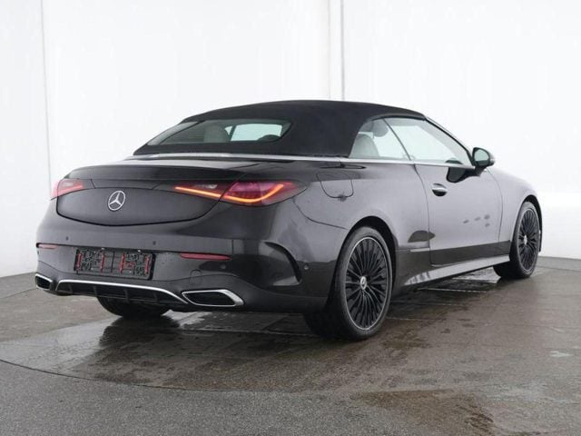 Mercedes-Benz CLE 220 d Cabrio AMG Line Premium Plus - foto 4 di 19