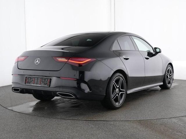 Mercedes-Benz CLA 200 Automatic AMG Line Advanced Plus - foto 2 di 4