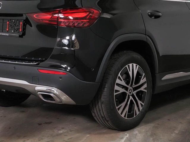 Mercedes-Benz GLA 180 Automatic Progressive Advanced - foto 4 di 4