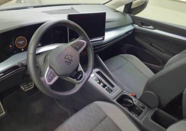 Volkswagen Golf 1.5 eTSI 150 CV ACT DSG Life - foto 3 di 4