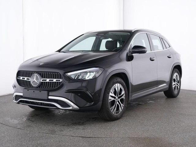 Mercedes-Benz GLA 180 d Automatic Progressive Advanced, del 2025, 15.330 km, in vendita a Como (CO)