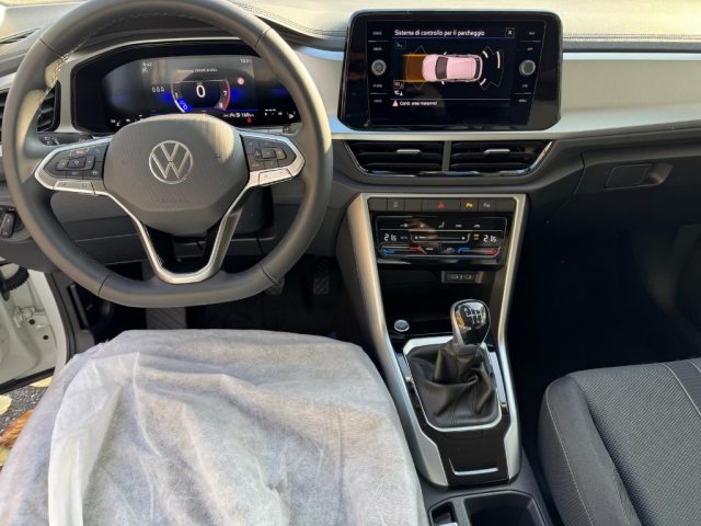 Volkswagen T-Roc 1.0 TSI Sport - foto 2 di 4