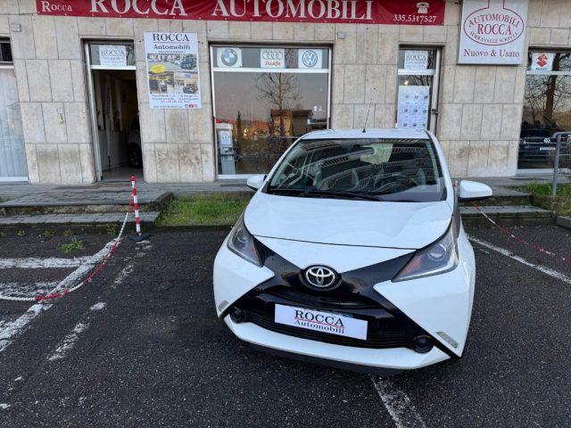 Toyota Aygo 1.0 VVT-i 69 CV 5 porte x-play usato a SERRAVALLE SCRIVIA
