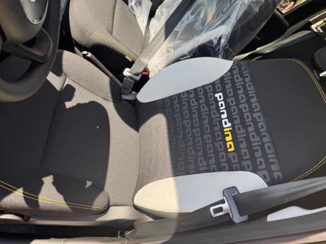 Fiat Panda 1.0 FireFly S&S Hybrid Pandina, in vendita a Serravalle Scrivia (AL)