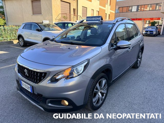 Peugeot 2008 1° serie BlueHDi 100 Allure *CARPLAY/ANDROID AUTO* - foto 2 di 4