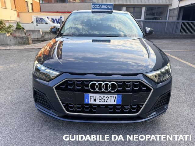 Audi A1 SPB 30 TFSI Admired ***KM 30.000!!!*** CARPLAY - foto 3 di 4