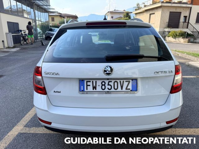 Skoda Octavia 1.6TDI 115 CV Wagon Executive *CARPLAY/ANDROID* - foto 4 di 4