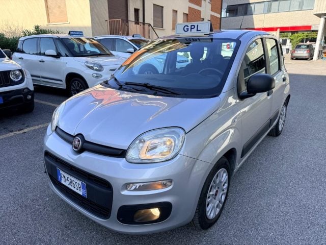 Fiat Panda 1.2 EasyPower Easy 69CV GPL, del 2018, 102.931 km, in vendita a Iseo (BS)