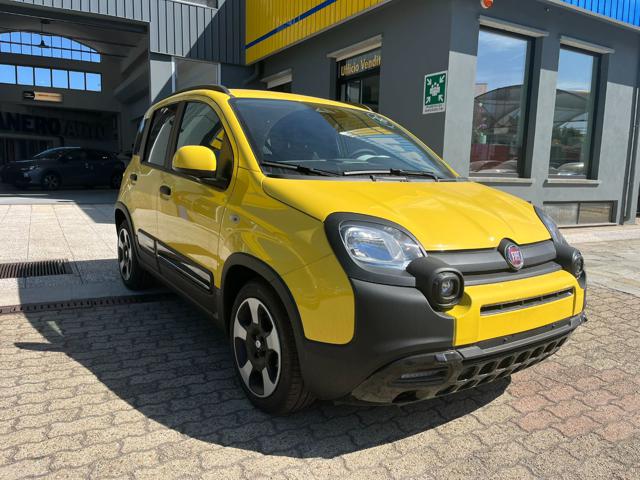 Fiat Panda 1.0 FireFly S&S Hybrid Pandina in pronta consegna km 0 a TORINO