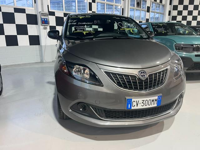 Lancia Ypsilon 1.0 5 porte Hybrid Platino con promo Panero Plus km 0 a TORINO