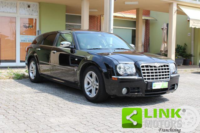 Chrysler 300C 3.0 V6 CRD cat DPF Touring SRT Design usato a CAPANNORI
