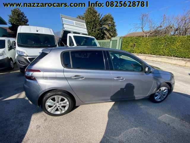 Peugeot 308 BlueHDi 130 S&S Active - foto 2 di 4