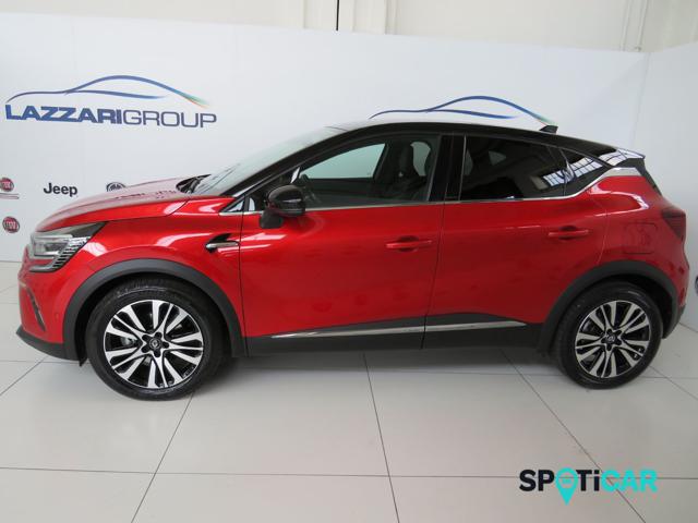 Renault Captur Plug-in Hybrid E-Tech 160 CV Initiale Paris - foto 3 di 4