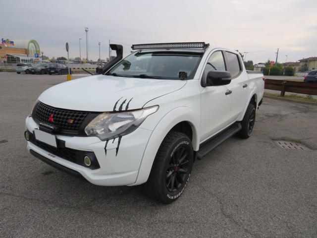 Mitsubishi L200 2.4 DI-D/181CV Double Cab Intense Hp Mivec SDA, del 2018, 212.300 km, in vendita a Lodi (LO)