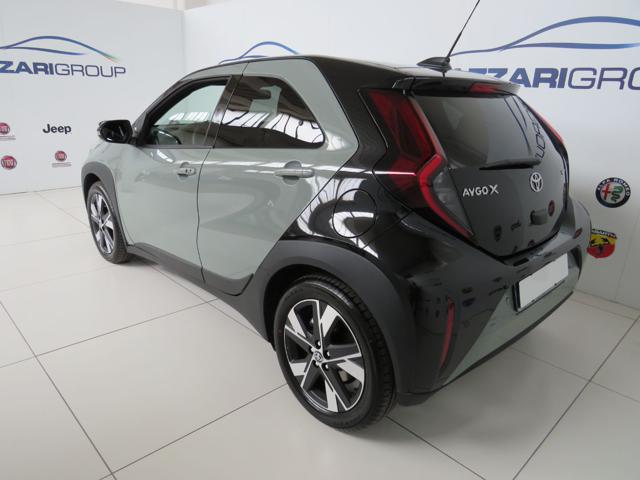 Toyota Aygo X 1.5 Hybrid 115 CV 5 porte Icon e-CVT - foto 4 di 4