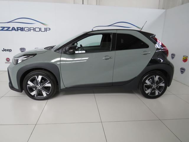 Toyota Aygo X 1.5 Hybrid 115 CV 5 porte Icon e-CVT - foto 3 di 4