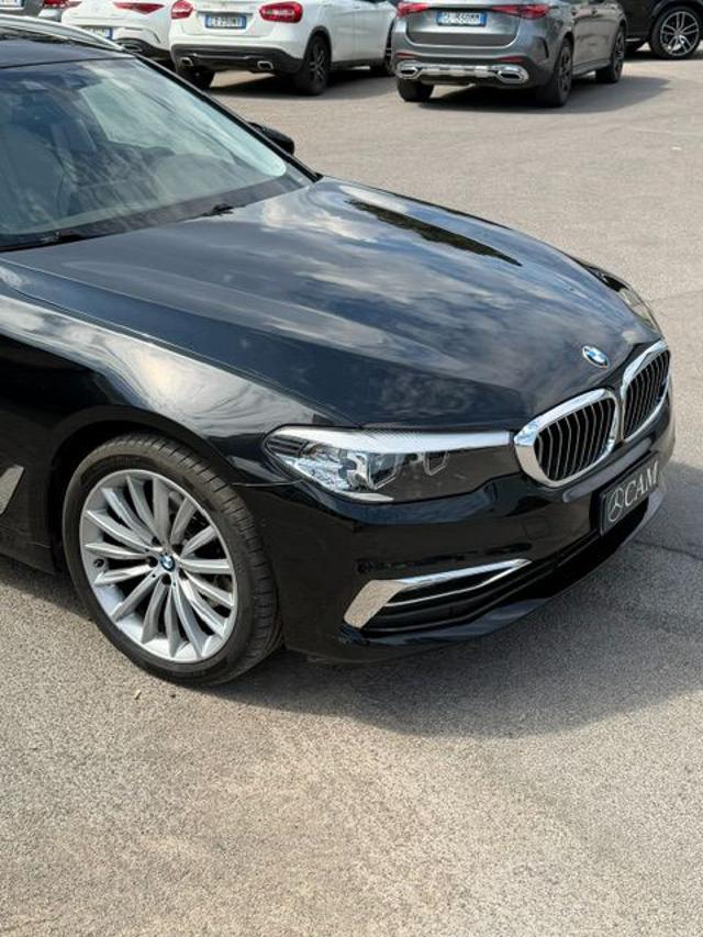 BMW 520 d aut. Touring Msport - foto 3 di 4