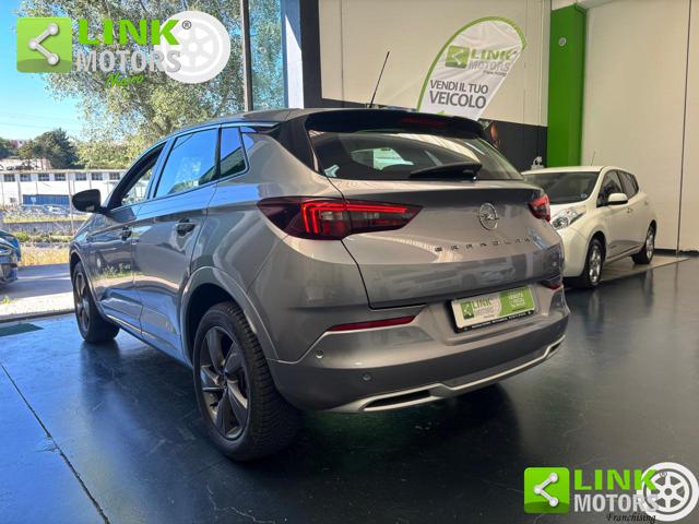 Opel Grandland BUSINESS ELEGANCE - foto 3 di 4