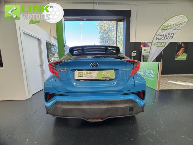 Toyota C-HR style - foto 4 di 4