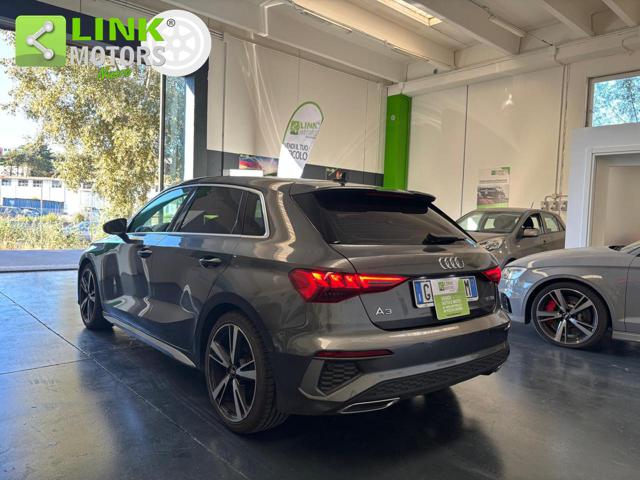 Audi A3 35 S-Line S-tronic - foto 3 di 4
