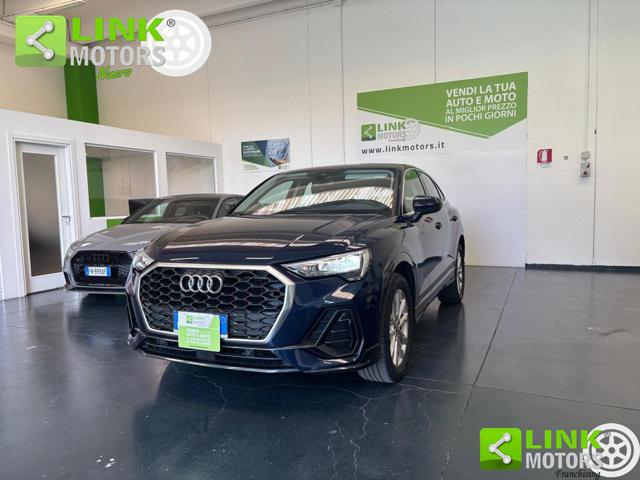 Audi Q3 spb 35 s-line s-tronic - foto 2 di 4