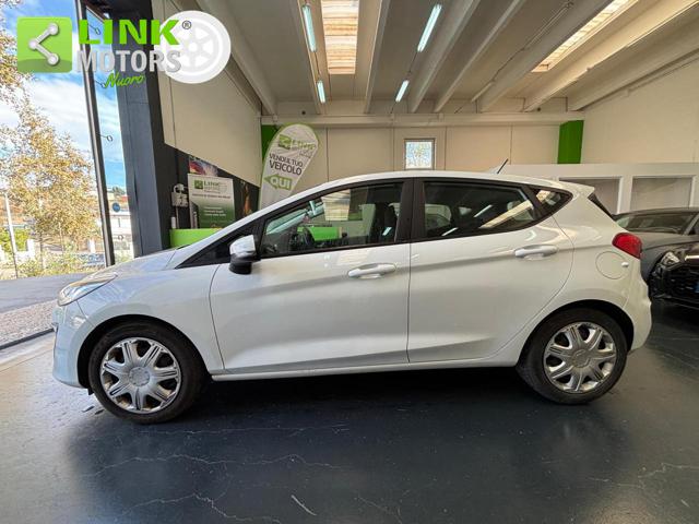 Ford Fiesta 1.5 tdci Vignale - foto 2 di 4