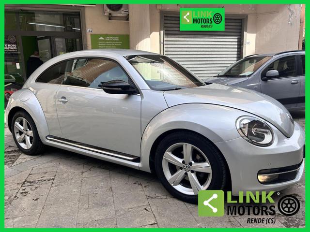 Volkswagen Maggiolino 2.0 TDI DSG Sport, del 2012, 277.000 km, in vendita a Rende (CS)