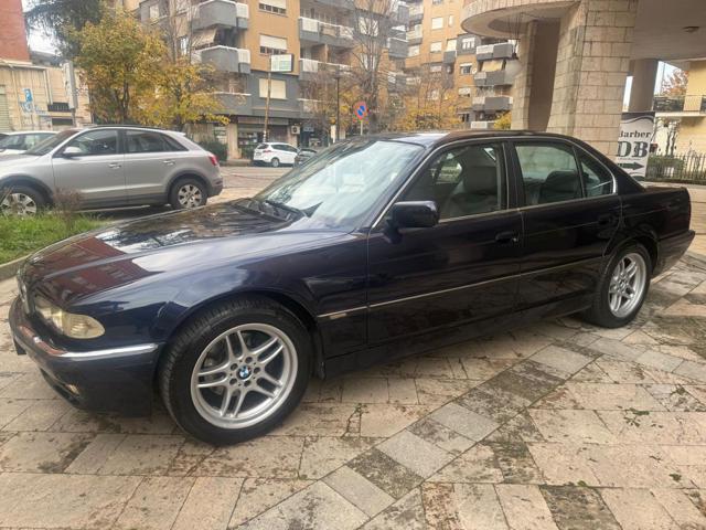 BMW 730 d 24V cat - foto 2 di 4