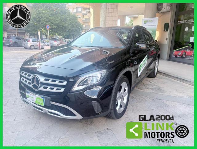 Mercedes-Benz GLA 200 d Automatic Sport usato a RENDE