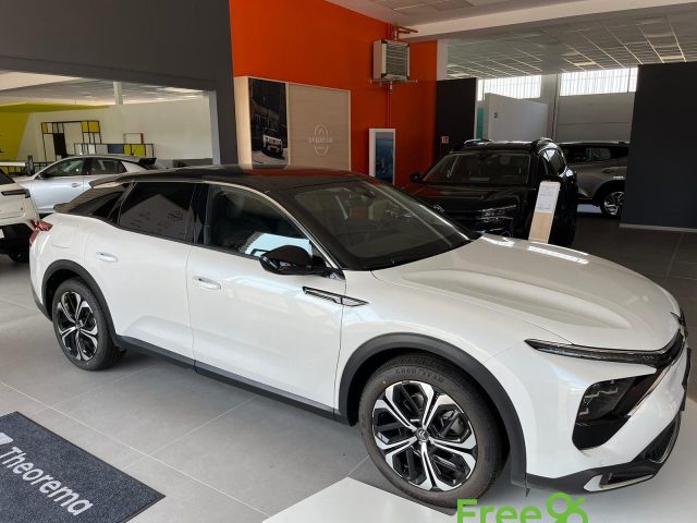 Citroen C5 X 1.6 hybrid Shine Pack 225cv e-eat8 - foto 1 di 4