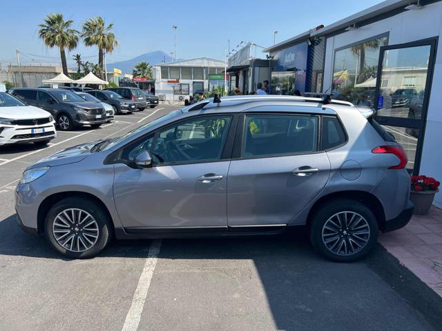 Peugeot 2008 Puretech 82 cv active automatico - foto 3 di 4