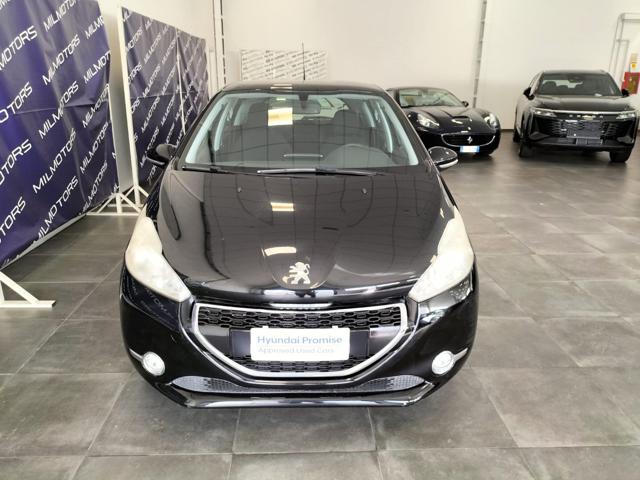 Peugeot 208 1� serie 1.2 VTi 82 CV 5 porte Access usato a MESSINA