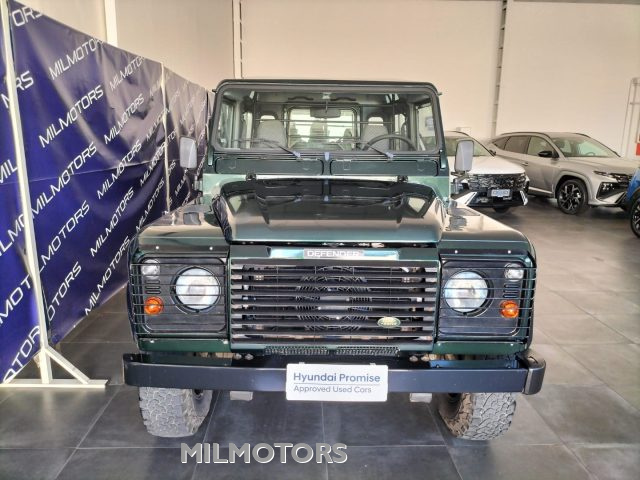 Land Rover Defender 90 2.5 Td5 - foto 2 di 4