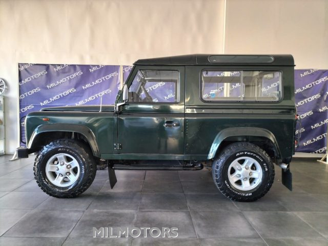 Land Rover Defender 90 2.5 Td5 - foto 4 di 4