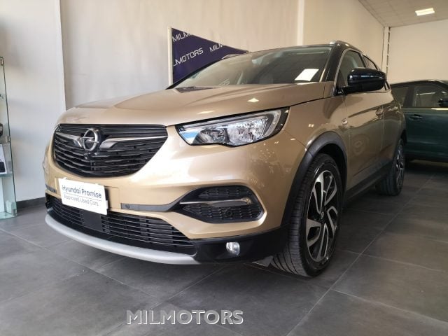 Opel Grandland X 1.6 diesel Ecotec Start&Stop aut.Bi ColorUltimate, del 2018, 108.700 km, in vendita a Messina (ME)