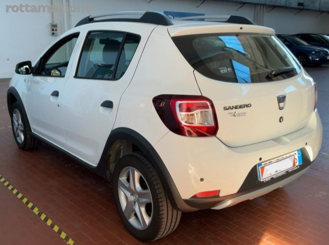 Dacia Sandero Stepway 0.9 TCe 12V 90 CV Start&Stop - foto 3 di 4