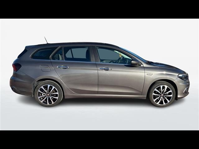 Fiat Tipo Station Wagon 1.3 Multijet 95cv Lounge S&S my - foto 3 di 4