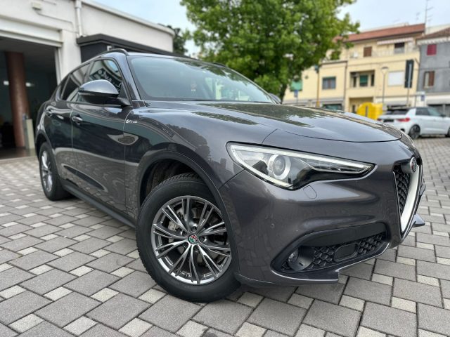 Alfa Romeo Stelvio 2.2 Turbodiesel 210 CV AT8 Q4 Executive - foto 2 di 4