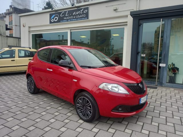 Lancia Ypsilon 1.0 FireFly 5 porte S&S Hybrid Silver Plus usato a VENEZIA