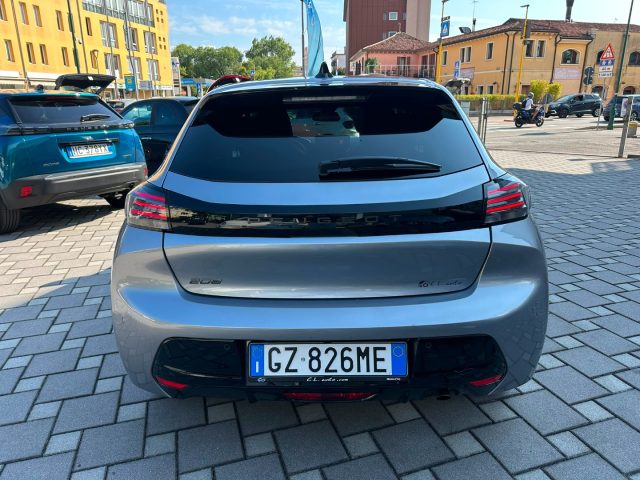 Peugeot 208 1.2 100cv 5 porte Allure - foto 3 di 4